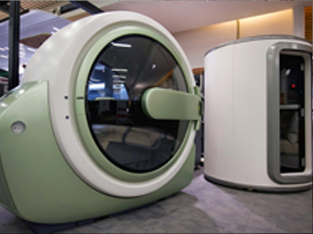 OEM and custom hyperbaric chamber manufacturing solutions